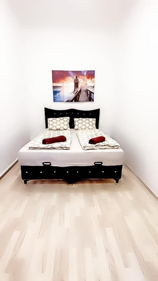Private Room In Shared Apartment Pr4-9 Vienna Exterior photo